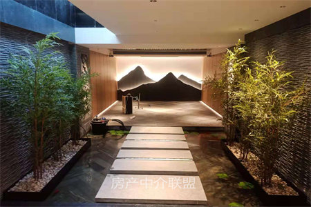 城东盛天名苑3室2厅1卫105m2简单装修